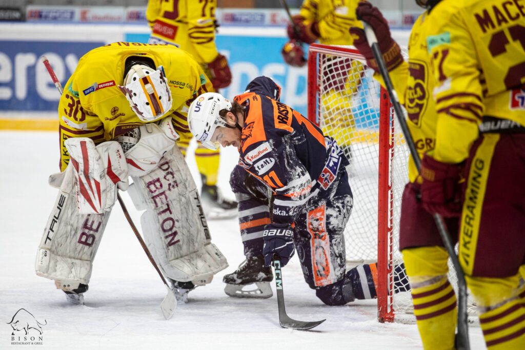 Gustavs Dāvis Grigals un Renārs Krastenbergs, Hokejazinas.com