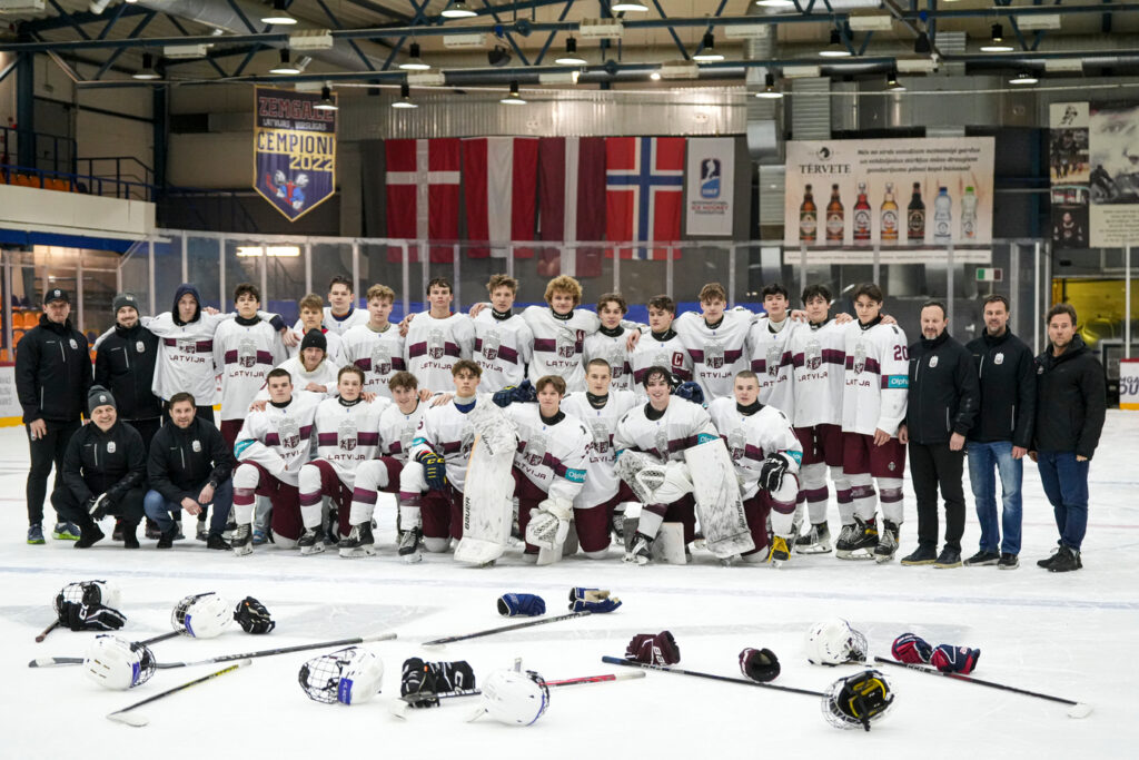 Latvijas U-18 izlase, Hokejazinas.com