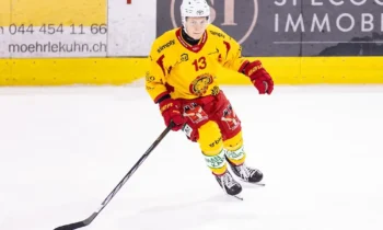Oskars Lapinskis, hokejazinas.com
