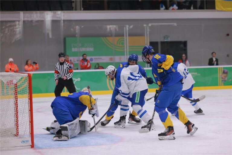 Ukrainas U-17 pret Slovākijas U-17, hokejazinas.com