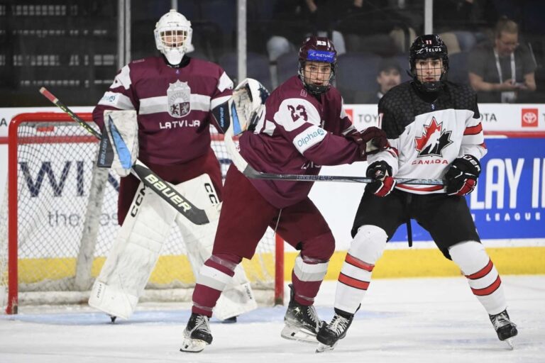 Latvijas U-18 izlase un Kanādas U-18 izlase, hokejazinas.com