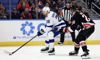 Zemgus Girgensons, Hokejazinas.com