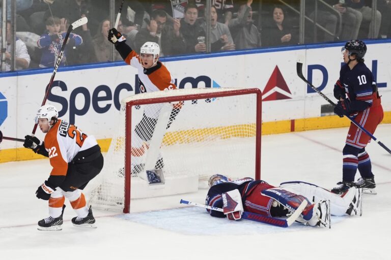 Filadelfijas "Flyers" un Ņujorkas "Rangers", hokejazinas.com