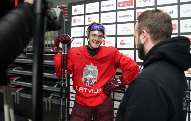 Kristaps Zīle, hokejazinas.com