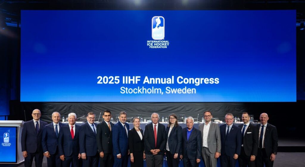 IIHF, hokejazinas.com