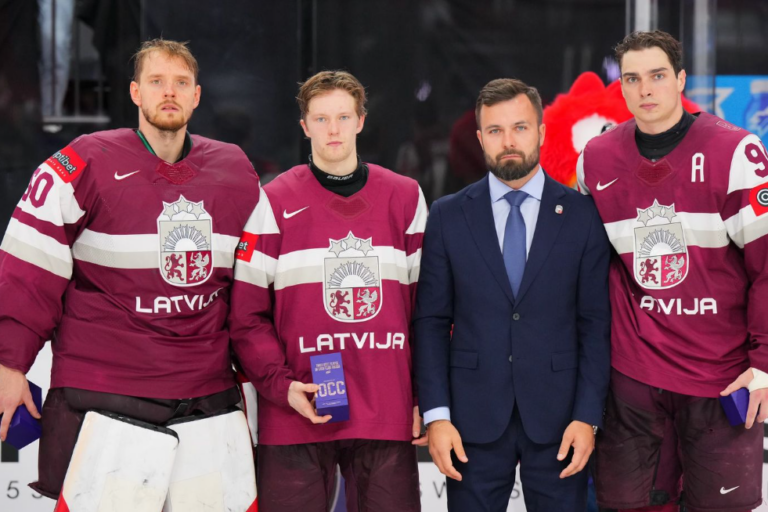 Kristers Gudļevskis, Dans Ločmelis, Roberts Pļāvējs, Kristiāns Rubīns, hokejazinas.com