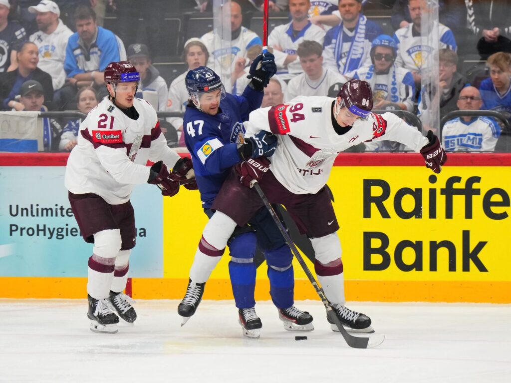 Rūdolfs Balcers un Kristiāns Rubīns | Foto: IIHF