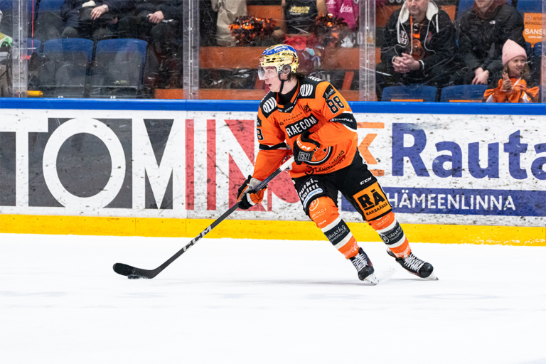 Jesse Kīskinens, hokejazinas.com