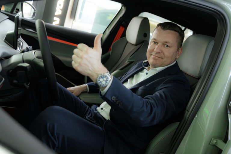 Aivars Zeltiņš, Hokejazinas.com