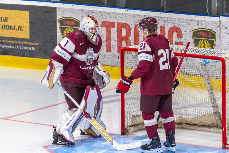 Mikus Vecvanags #1, Latvijas U-20 izlase, Hokejazinas.com