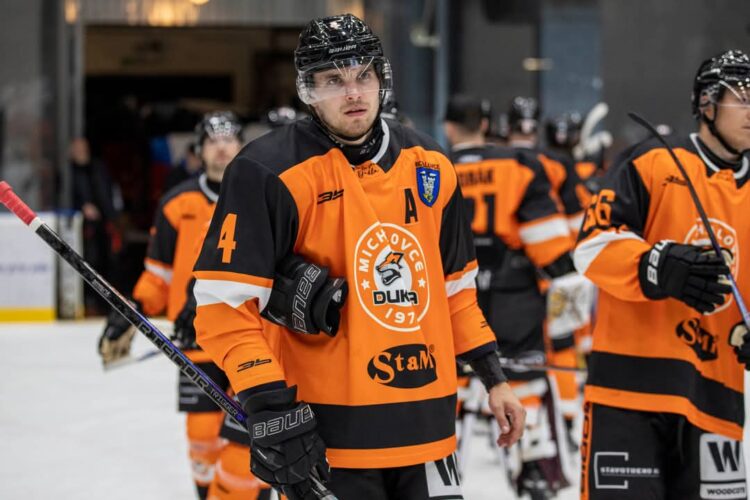 Kristofers Bindulis, hokejazinas.com