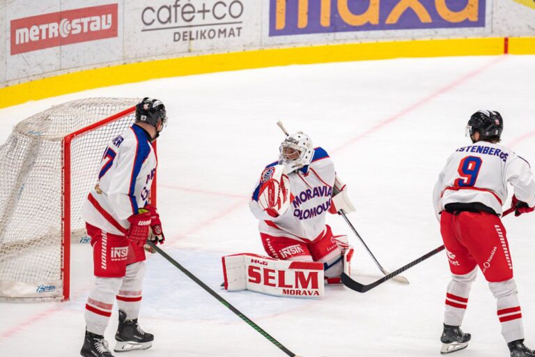 Renārs Krastenbergs, HC Olomouc, Hokejazinas.com