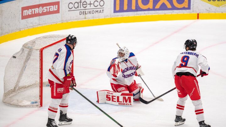 Renārs Krastenbergs, HC Olomouc, Hokejazinas.com