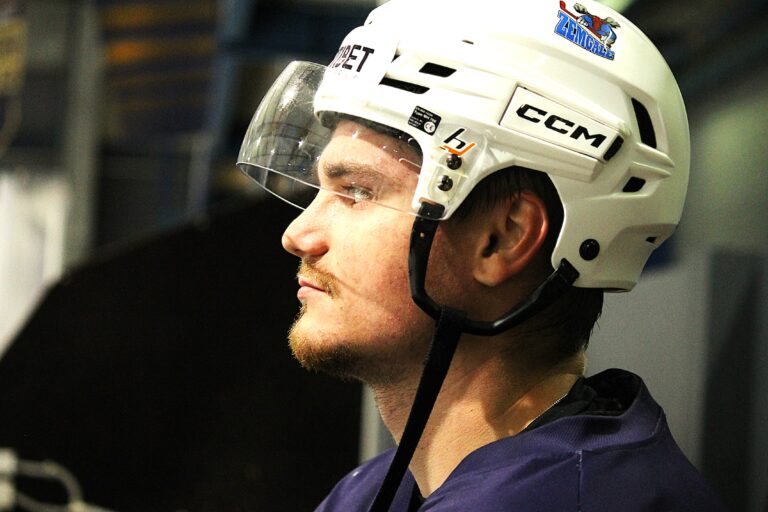 Jonass Parviainens, Hokejazinas.com