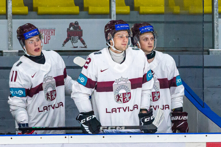 Latvijas U-20 "baltā" izlase, Hokejazinas.com