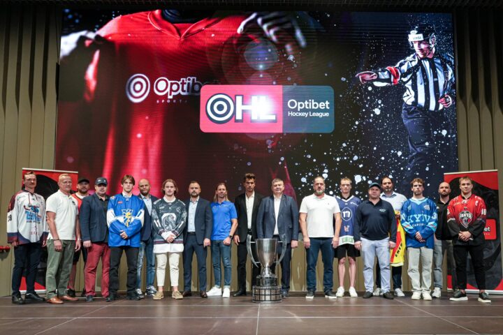 Klubu pārstāvji pirms OHL jaunās sezonas, Hokejazinas.com