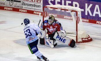 Kristers Gudļevskis, hokejazinas.com