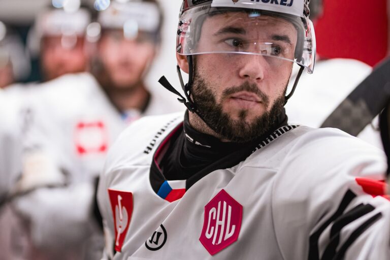 Mārtiņš Dzierkals, Hokejazinas.com