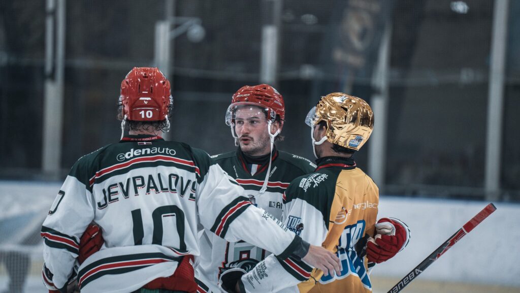 Ņikita Jevpalovs, hokejazinas.com