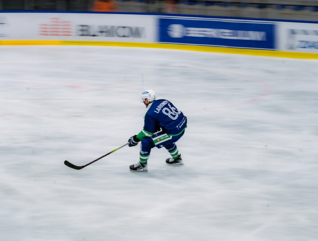 Daņila Larionovs, hokejazinas.com