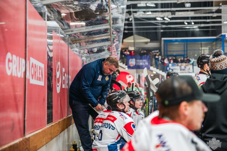 Deniss Fjodorovs, hokejazinas.com