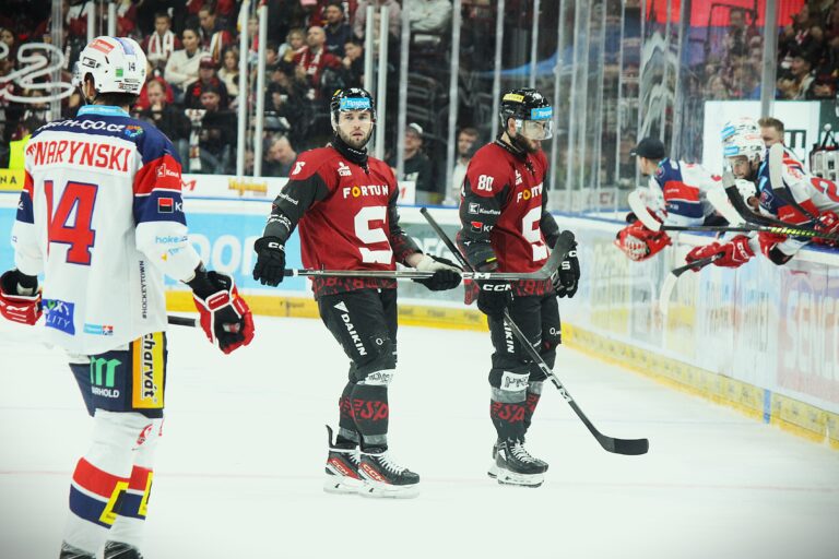 Mārtiņš Dzierkals, Hokejazinas.com