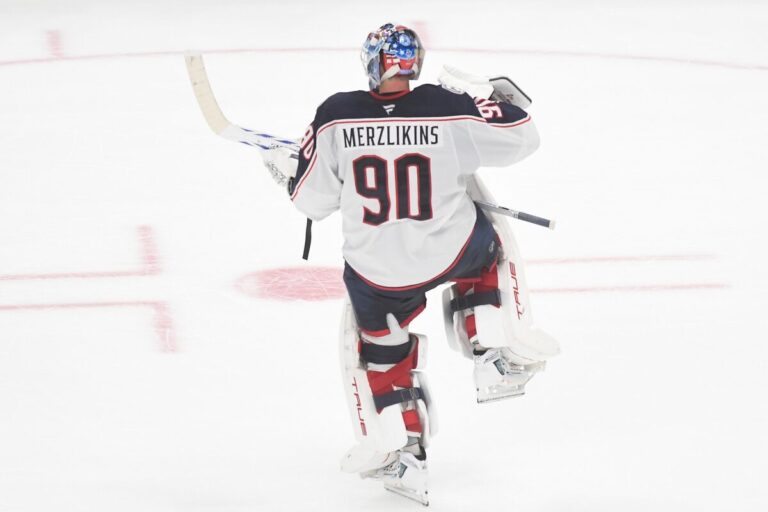 Elvis Merzļikins, hokejazinas.com