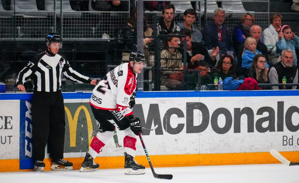 Jānis Švanenbergs, hokejazinas.com