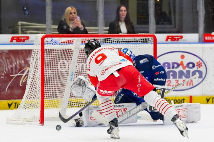 Renārs Krastenbergs, Hokejazinas.com