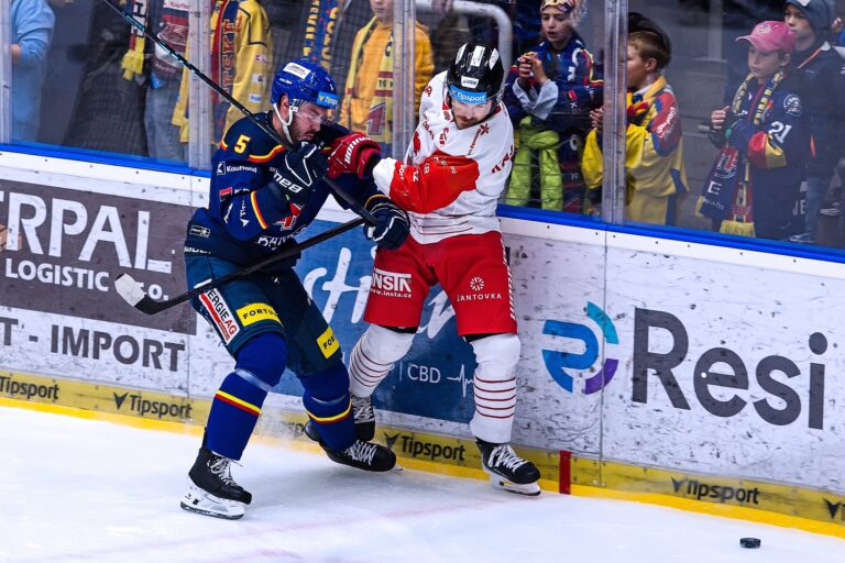 Renārs Krastenbergs, Hokejazinas.com