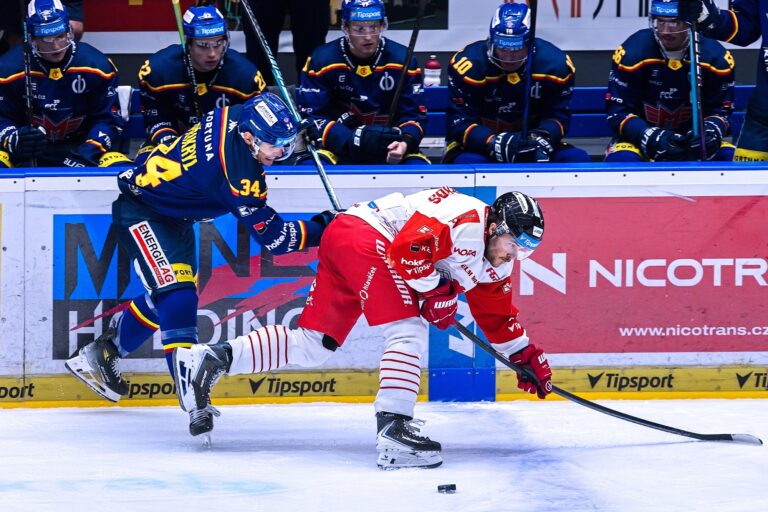 Renārs Krastenbergs, Hokejazinas.com