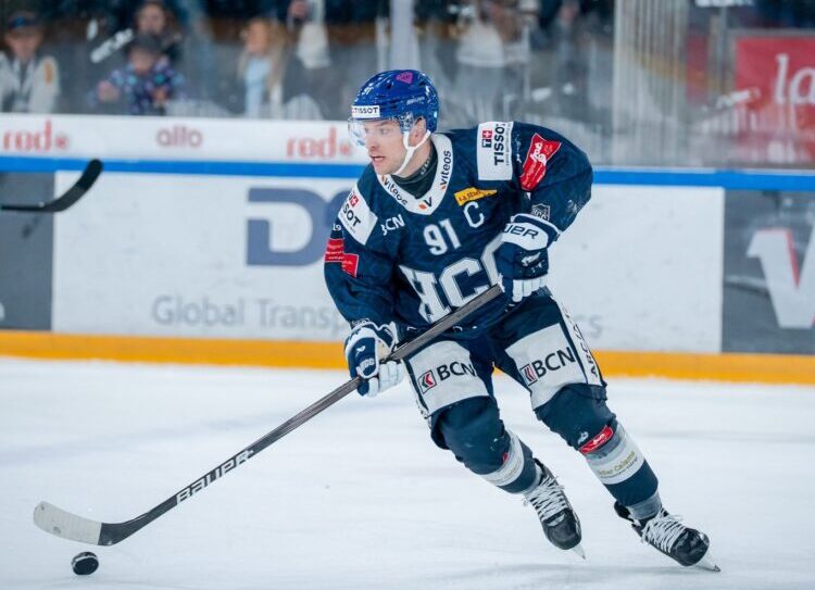 Toms Andersons, Hokejazinas.com