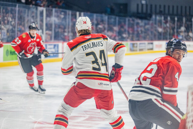 Eduards Tralmaks, hokejazinas.com