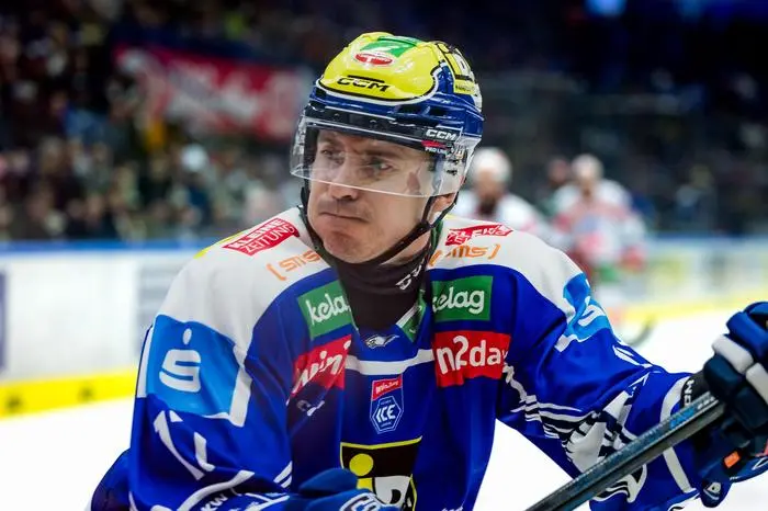 Artūrs Kulda, hokejazinas.com