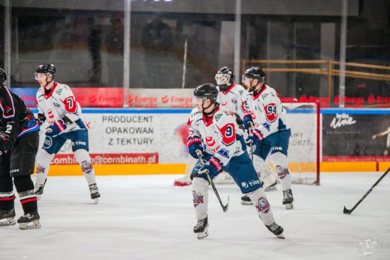 Deniss Fjodorovs, hokejazinas.com