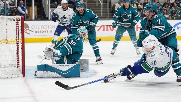 Eliass Petersons, hokejazinas.com