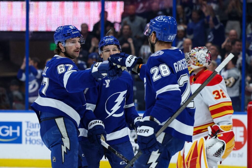 Zemgus Girgensons, hokejazinas.com