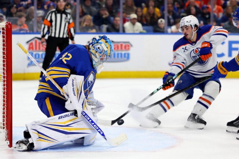 Koltens Eliss, hokejazinas.com