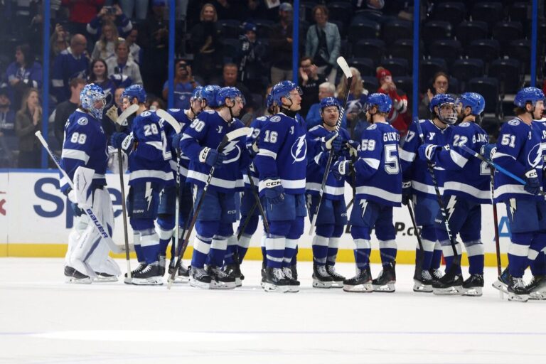 Zemgus Girgensons un Tampabejas "Lightning", hokejazinas.com