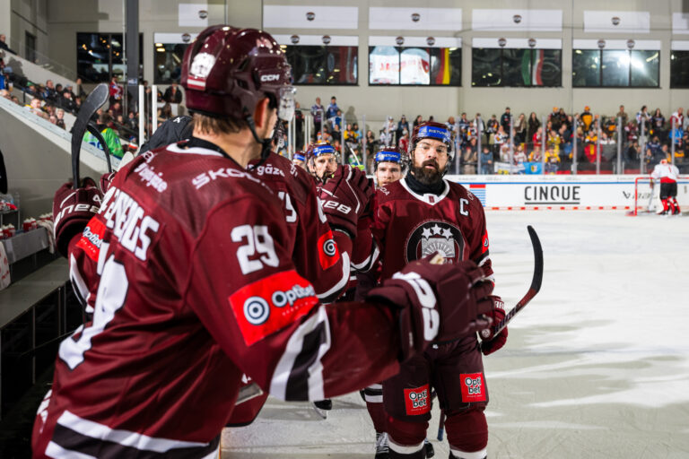 Kaspars Daugaviņš, Hokejazinas.com