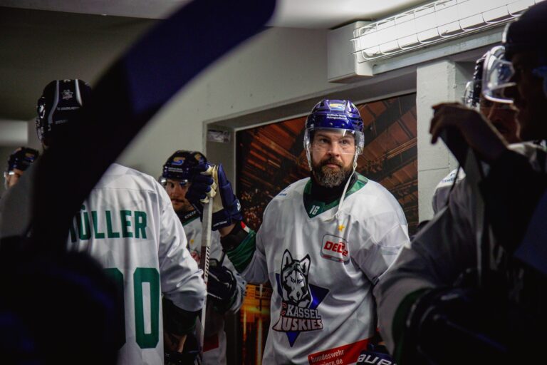 Kaspars Daugaviņš, Hokejazinas.com