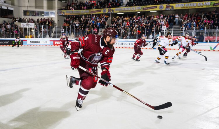 Kaspars Daugaviņš, Hokejazinas.com