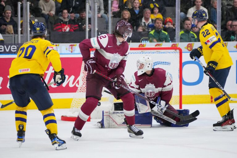 Kristers Urbanovičs, hokejazinas.com