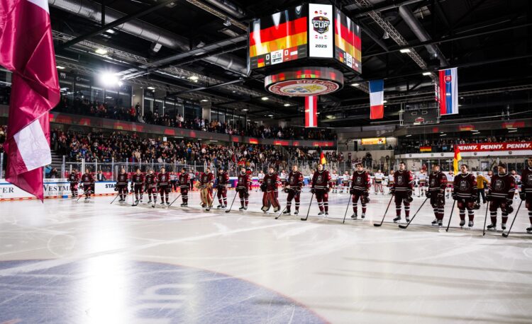 Latvijas hokeja izlase, hokejazinas.com