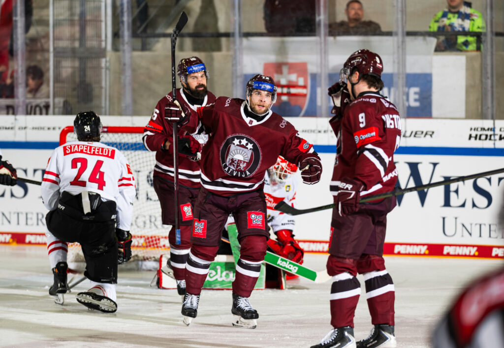 Latvijas hokeja izlase, hokejazinas.com