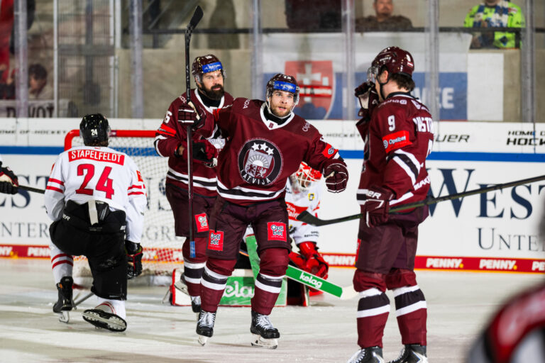 Latvijas hokeja izlase, hokejazinas.com