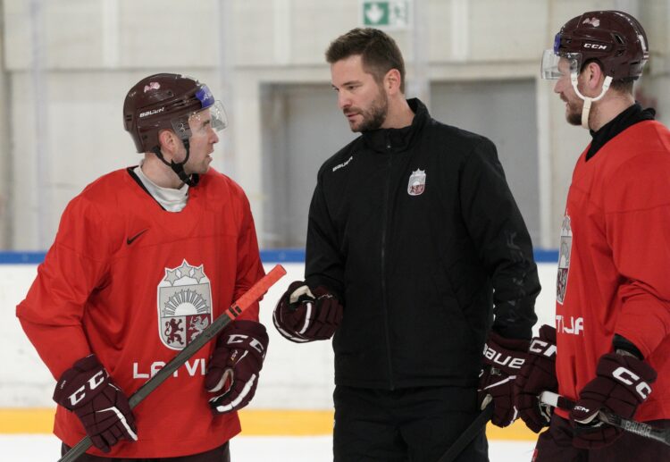 Lauris Dārziņš, hokejazinas.com