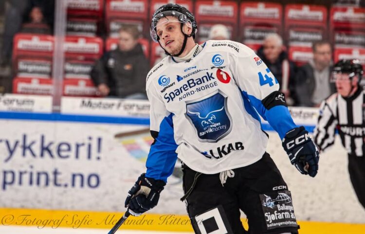 Leonards Rimjāns, hokejazinas.com