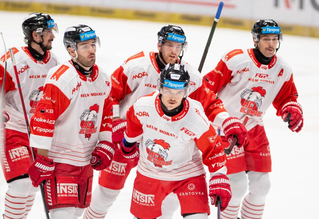 Renārs Krastenbergs, Hokejazinas.com