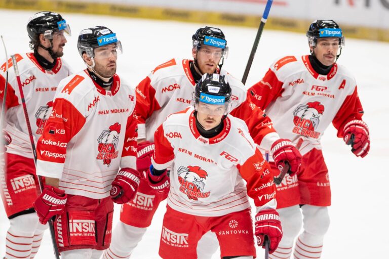 Renārs Krastenbergs, Hokejazinas.com